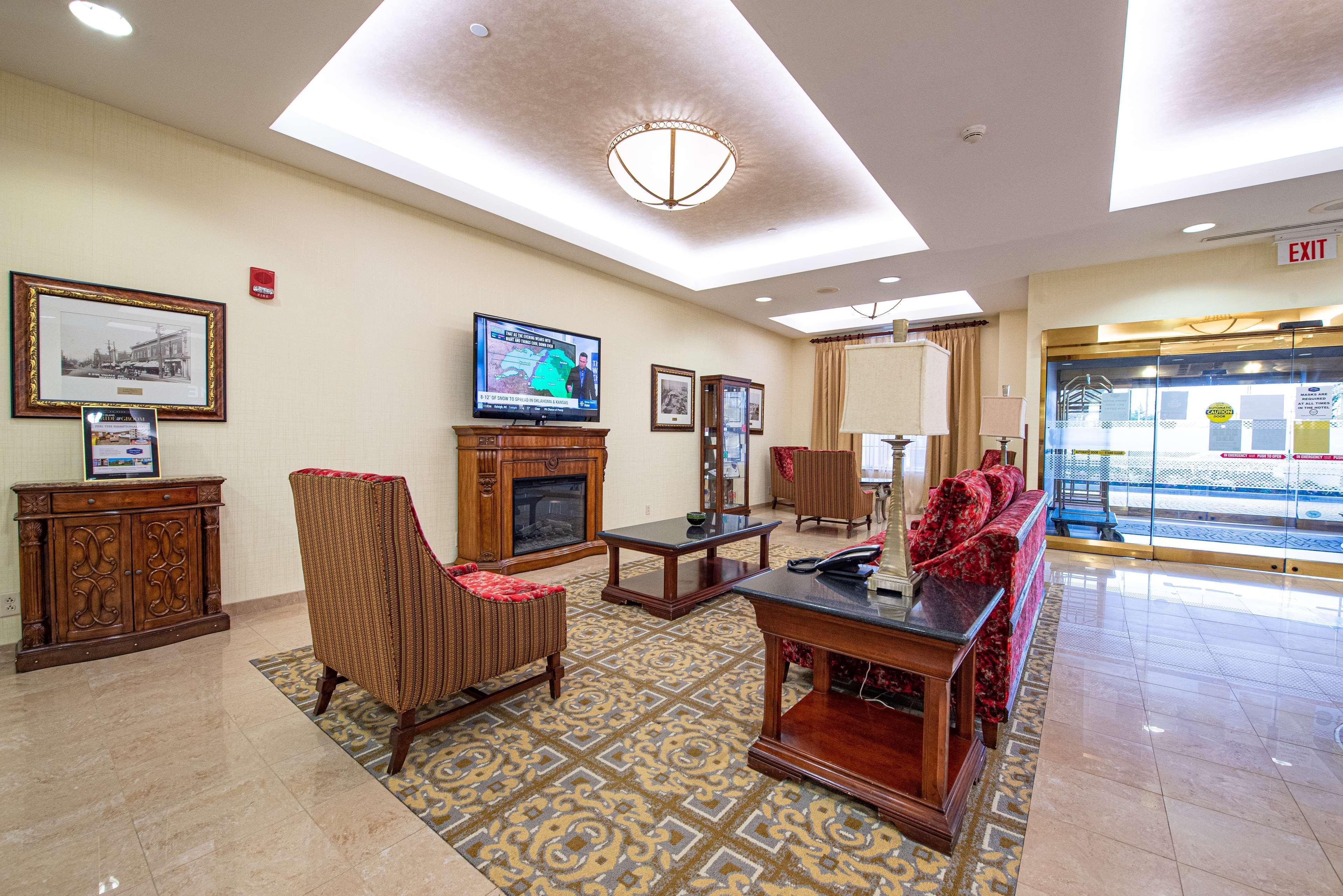 Hampton Inn & Suites By Hilton - Rockville Centre Buitenkant foto