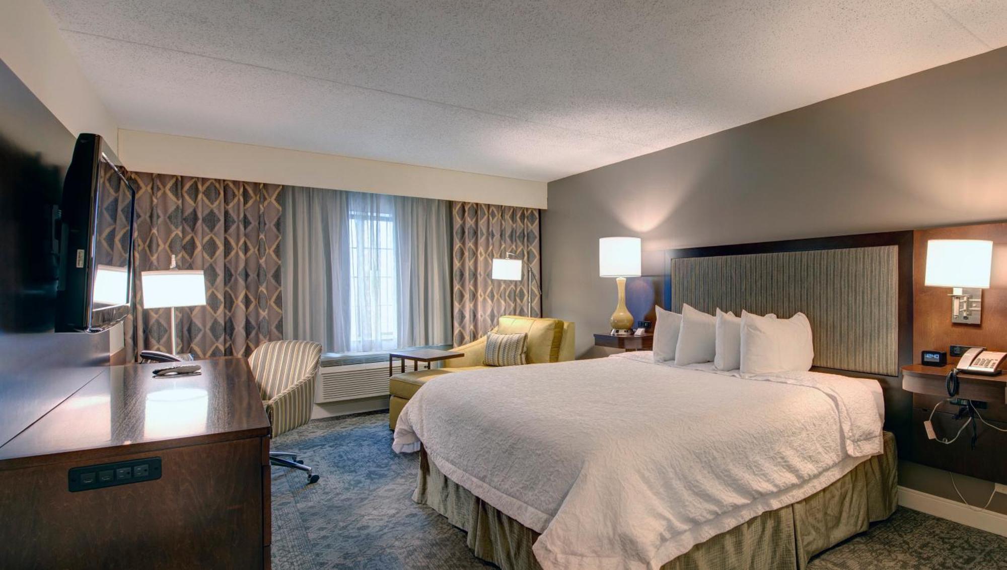 Hampton Inn & Suites By Hilton - Rockville Centre Buitenkant foto