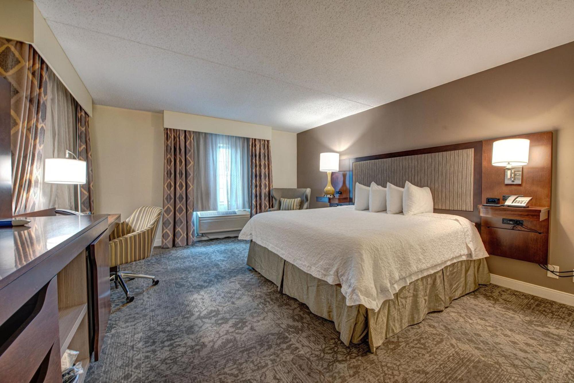 Hampton Inn & Suites By Hilton - Rockville Centre Buitenkant foto