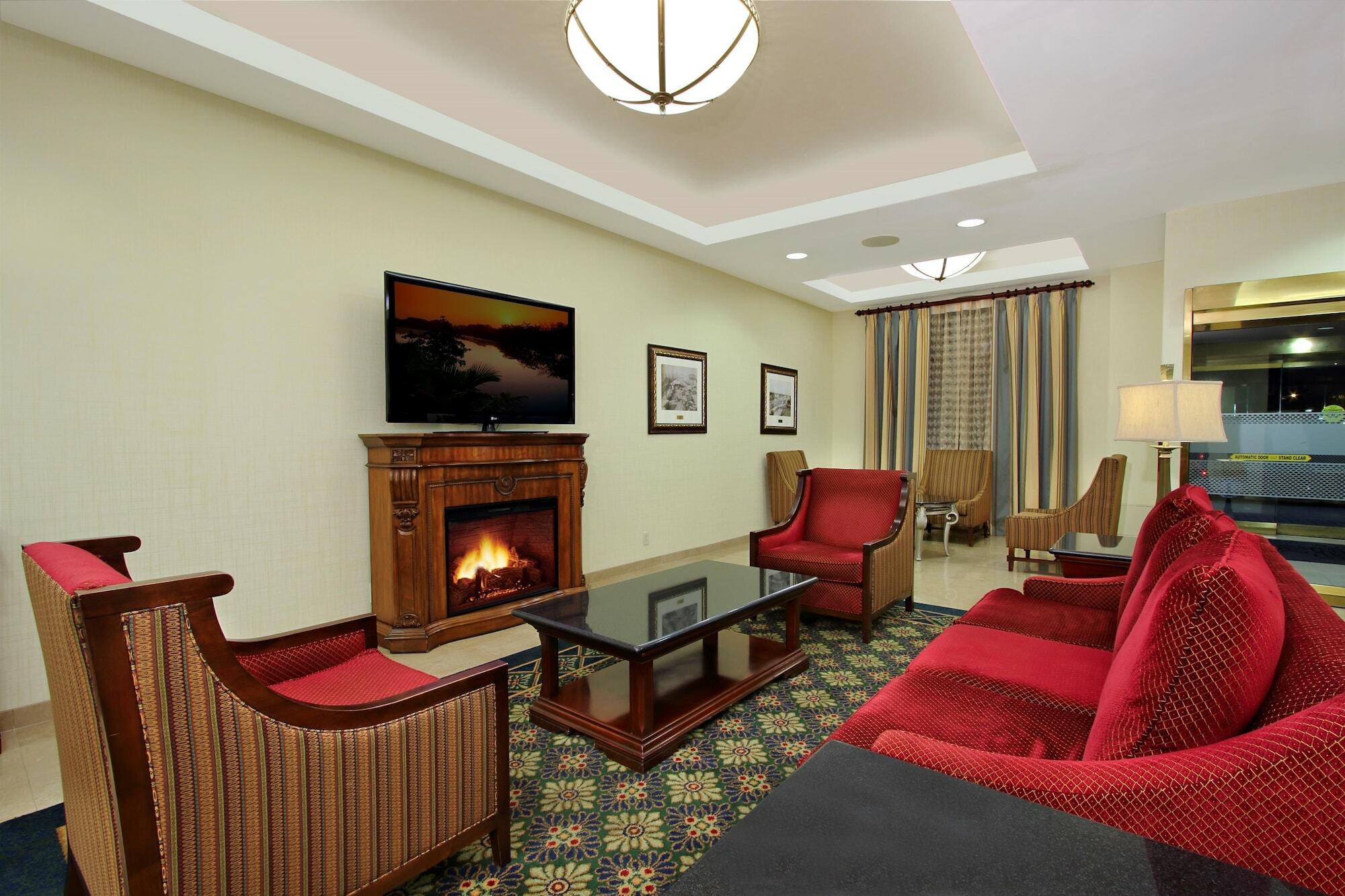 Hampton Inn & Suites By Hilton - Rockville Centre Buitenkant foto
